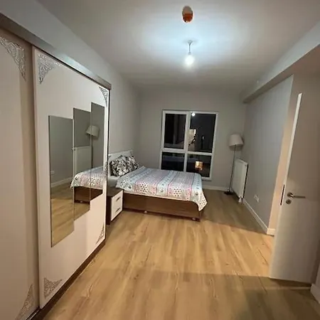 Apartamento 2+1في اسبارتا كولي Istambul